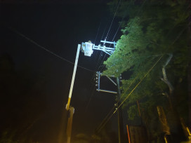 楊柳颱風致台南停電 台電全力搶修