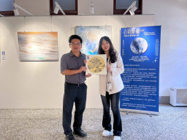 以畫筆探尋生命光芒　藝術家周鈺欣｢心彩．游藝｣創作展竹美館登場