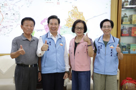 許志明、石明輝及周成弟獲頒總統感謝狀基層公道伯！陳福海致贈程儀