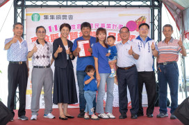 南投紅龍果評鑑頒獎 許淑華肯定農會及農民用心
