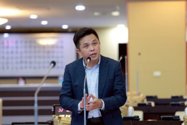 台南長輩國民年金僅 4 千多 李啟維議員推簡化補助申請，呼籲增補助