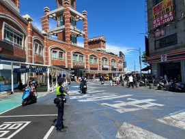 高市警局加強連假重點景區交通疏導措施 助民眾輕鬆出遊