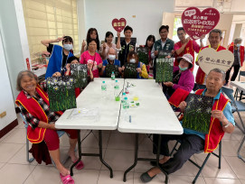 DIY蒲公英畫「綻放希望與愛」 華山麻豆站15週年感恩茶會