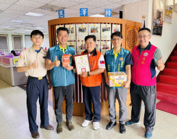 苗栗榮服處感謝重陽節陸海空軍協會捐贈善款