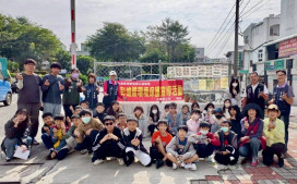 永信國小學子大創意 ：復華里牆面變身彩色故事牆