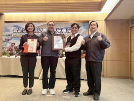 新北駕駛暖心服務民眾 展現公共運輸「以人為本」精神 