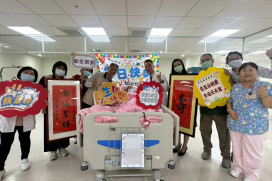 百歲榮民王爺爺紀壽 中榮嘉院中彰榮家齊慶生