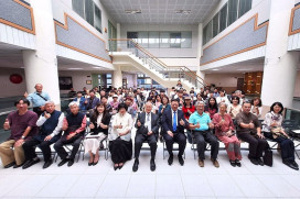 筆墨與釉彩交織、哲思與美感融合　楊企霞「象外環中」藝術展華大登場