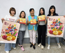 金門捐發票兌115年水果月曆三角桌曆