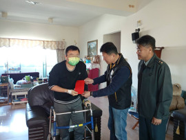 南市軍人服務站慰問因公受傷國軍士官