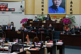 臺南市議會拼本次臨時會完成明年度總預算審查，大會變更議程18、19日續審