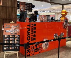 不用飛日本！東京爆紅「爆彈燒本舖」登台　8公分巨型章魚燒震撼南港