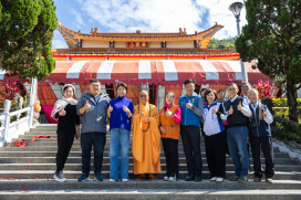 清德寺歲末聯歡  祥獅獻瑞迎新春春聯墨寶傳祝福