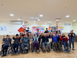 總統府暖心致贈茂谷柑 臺南榮家長輩「柑」謝賀歲祝福