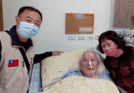 屏東榮服處何書君貼心身障榮民就養 展現優質溫馨服務