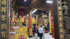 大觀音亭興濟宮開基玉皇宮春節香火旺  南警除夕夜加強交通疏導