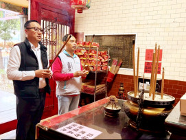 結合地方信仰與創業回饋共好　仙宮里土地公加持招財咖啡包回饋鄉親