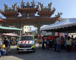 臨危不亂！安平開台天后宮信徒噎食昏倒，姜良諭醫師即時CPR急救化險為夷