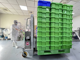 「職務再設計」最高補助10萬！助中高齡的她上班變輕鬆