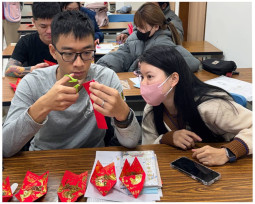 迎春手作趣！移民署陪伴臺南新住民安心紮根