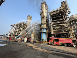 大林煉油廠火警火勢2小時內迅速控制無人傷亡！