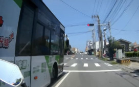男子追公車追到崩潰  岡山警化身導航成功奪回失物