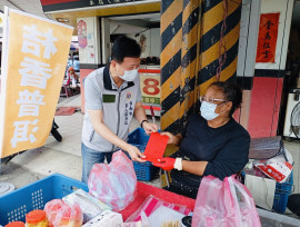 南市軍人服務站至佳里慰問官兵眷屬