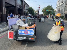 金門迎城隍遶境守護環境 垃圾菸蒂不落地