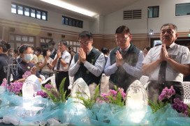 黃偉哲出席慈濟善化浴佛典禮　感謝志工長年守護台南