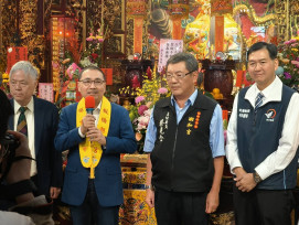 新北慶賀保生大帝聖誕　市長團隊參拜祈福、揭幕農村公園藝文展