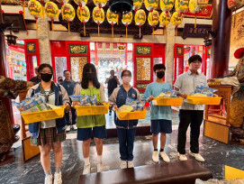 九份子國中小師生赴朝皇宮祈福 迎戰115會考