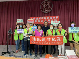 南警前進文成里母親節活動 結合巡守隊宣導防詐