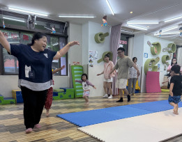 新北第3區早療中心辦理親子活動　以感統遊戲增進家庭互動