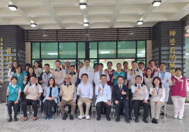 輔導會陳進廣偕立委視察中榮灣橋分院長照推動成果