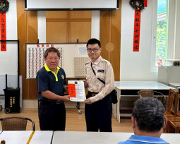 花蓮榮家替代役郭子楊榮退 家區不捨溫馨歡送 