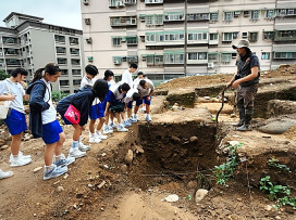 十三行博物館推出「暑期考古田野學校」　走讀遺址、發掘真實探坑
