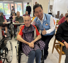 重陽送暖！陳福海慰問金門大同之家松柏園致贈加菜金
