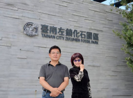 對話猛獁與犀牛！劉燈鐘走讀左鎮化石園區