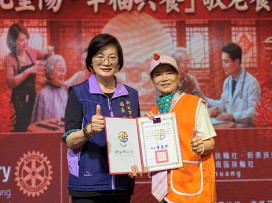 新北民間力量串聯敬老　陪伴獨居長輩數十年不間斷