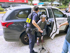身上無證件手機！新竹八旬老翁尋弟迷途街頭　竹市文華警耐心協查身分助返家