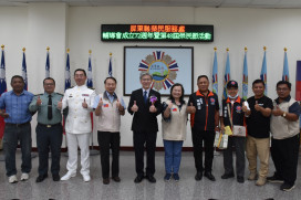 走過半生戎馬！屏東榮服處溫馨表揚致敬榮民