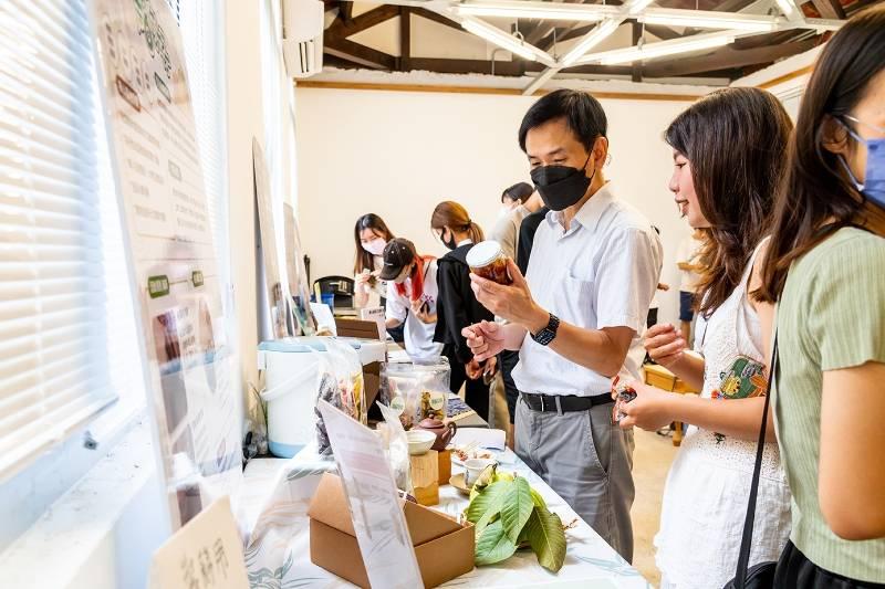 展現樹德社會力，樹科大「微光」成果展，為實踐大學社會責任！