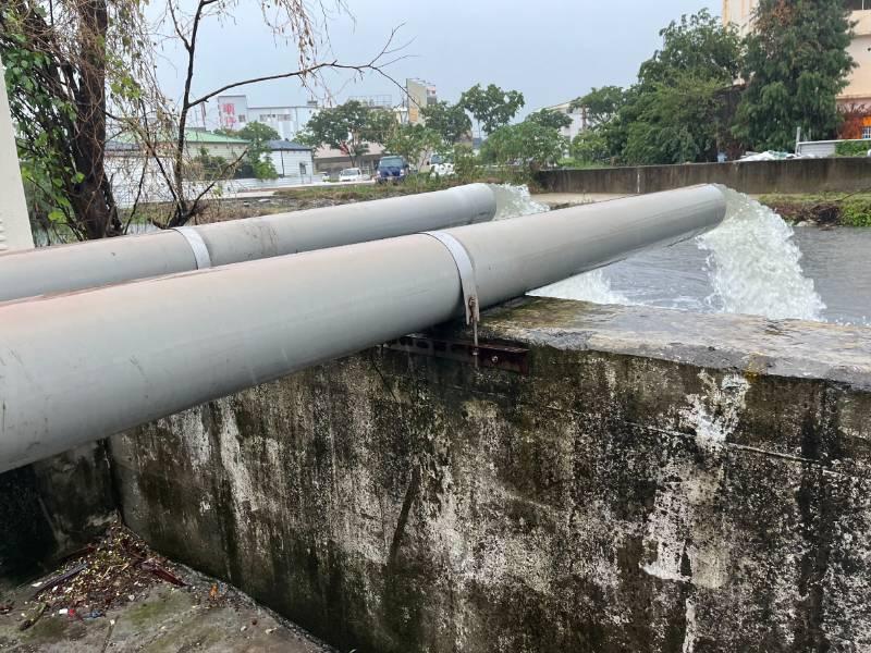 臺南強降雨 抽水站全數啟動 市府宣布二級開設 確保市民安全