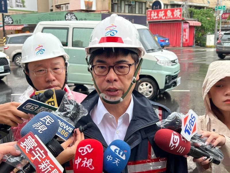 高雄今晨大雨，陳其邁：市府總動員迅速排除積淹水情形！