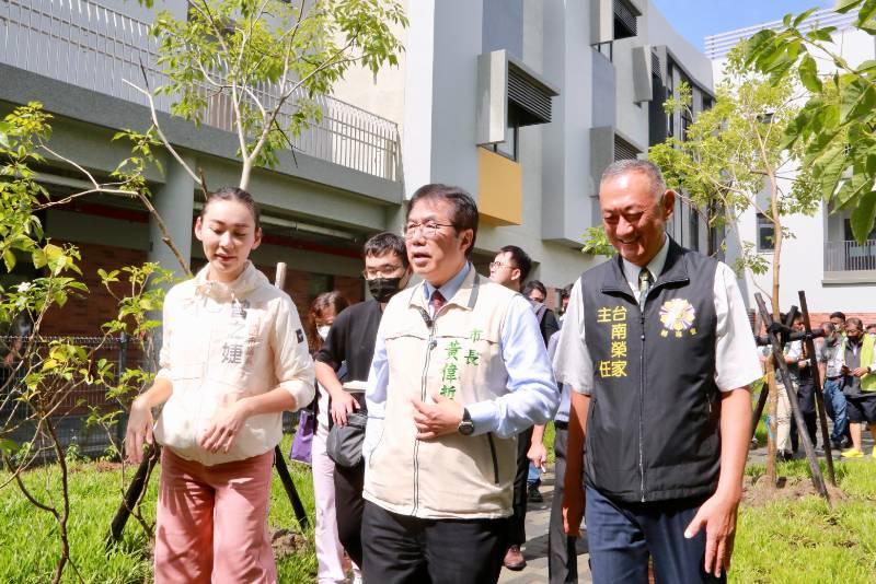 臺南榮家打造全台首座醫養合一基地 安養宜居模範