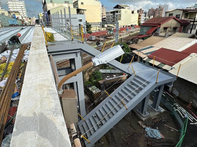 東門陸橋8/31恢復開放汽機車通行 公車大型車輛維持改道