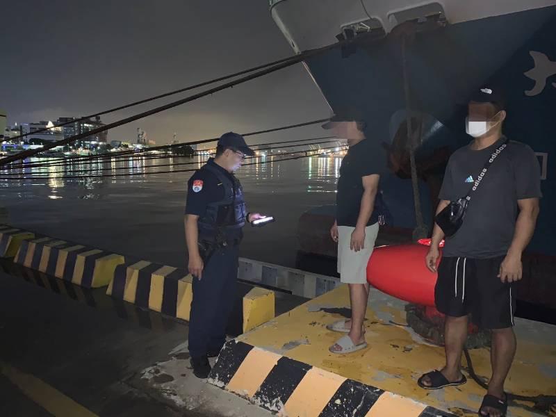 強颱「蘇拉」逼近，南部沿海發布長浪警報，高雄港警總隊全力戒備！