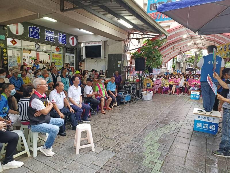 國黨民黨黨主席朱立倫9月1日到安平開台天后宮參拜