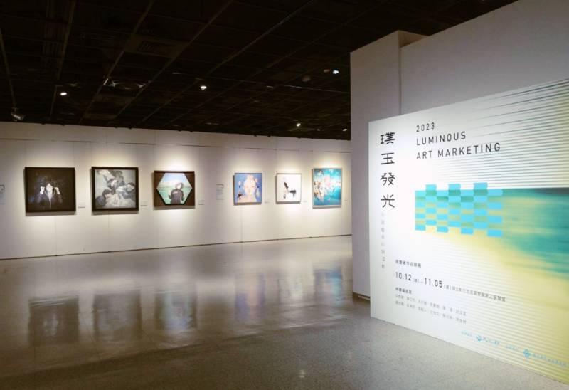 「璞玉發光」12位得獎者作品聯展　創作者關注自我與大環境的變化