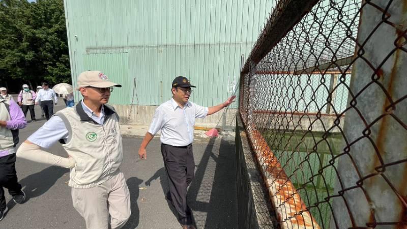 視察華醫擊劍全運會賽場 羅一鈞感謝學校出借場地 對校園登革熱防治給予肯定